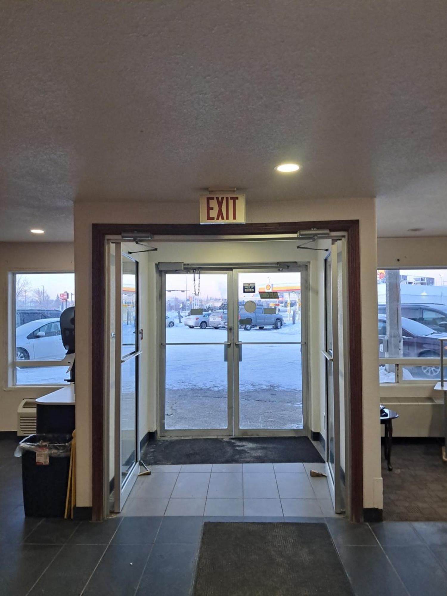Motel 6-Regina, Sk Экстерьер фото